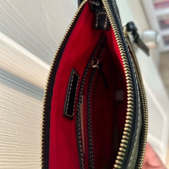 dooney and bourke crossbody - Picture 5 of 7